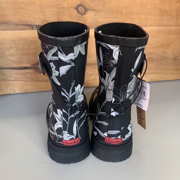 NWT Women’s Chooka Rain Boot Waterproof Memory Foam Floral Black - Picture 4 of 6